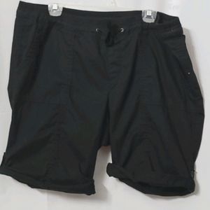 Old Navy cargo shorts XL